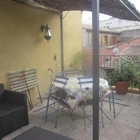 Chez Martine Cote Jardin * Carcassonne