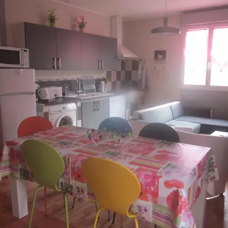 Chez Martine Cote Jardin Appartement Carcassonne